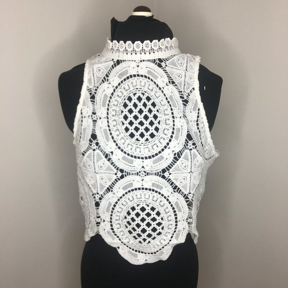 A.Peach - White Lace Top - M - Picture 1 of 9